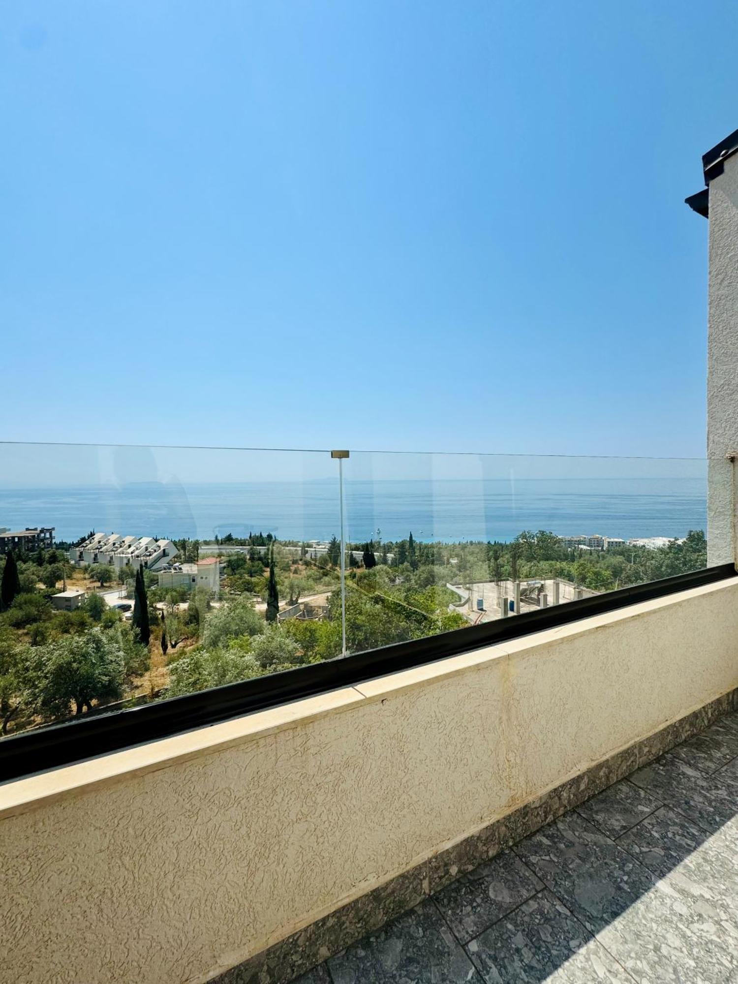 Gogo'S Boutique Hotel Dhermi Exterior photo