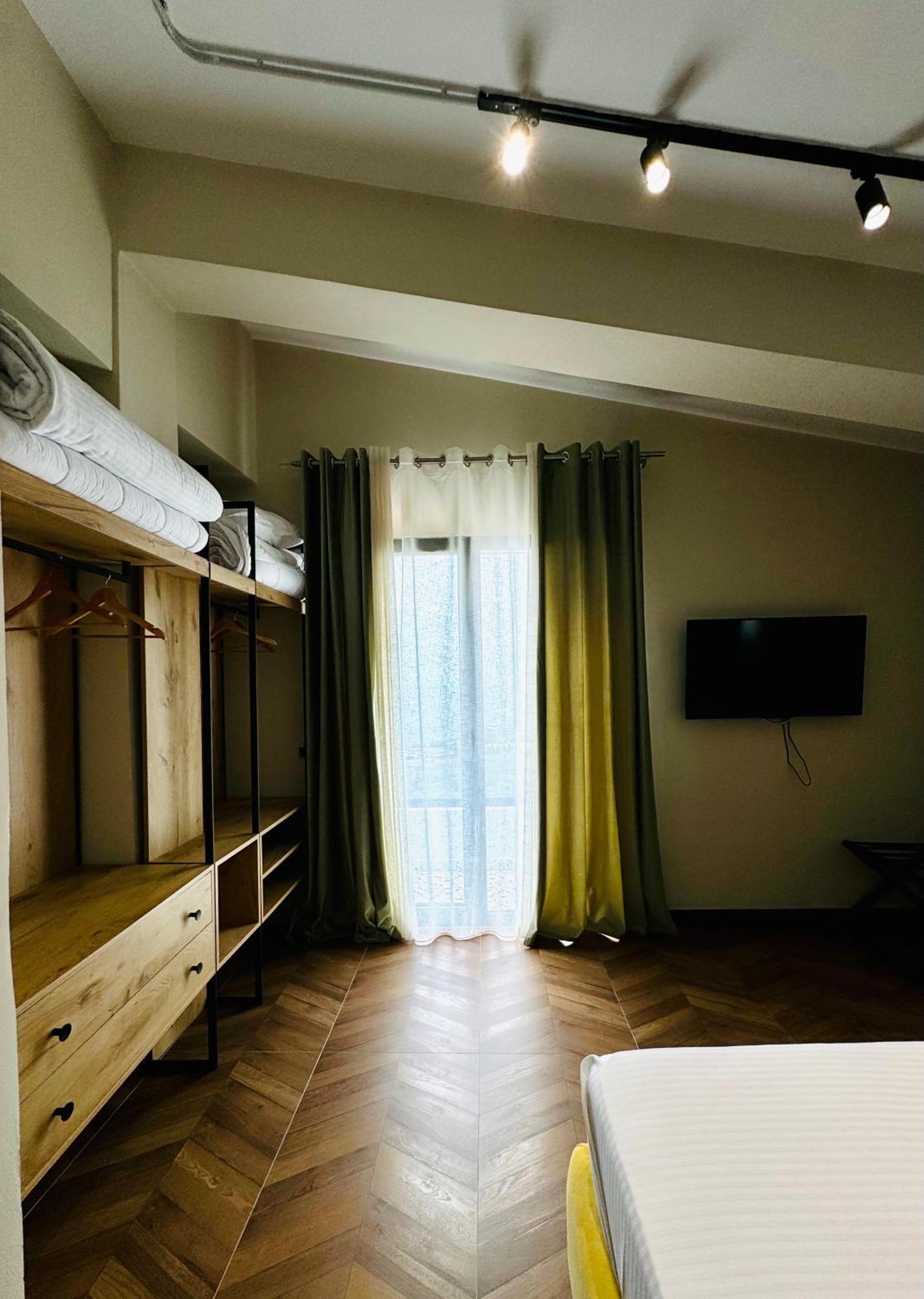 Gogo'S Boutique Hotel Dhermi Exterior photo